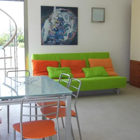 Profumo Di Zagara Holiday home Santa Venerina